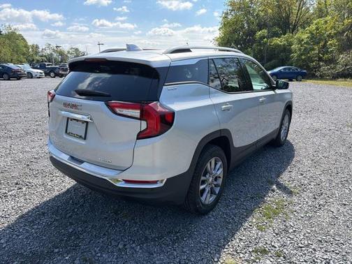 2022 GMC Terrain SLT