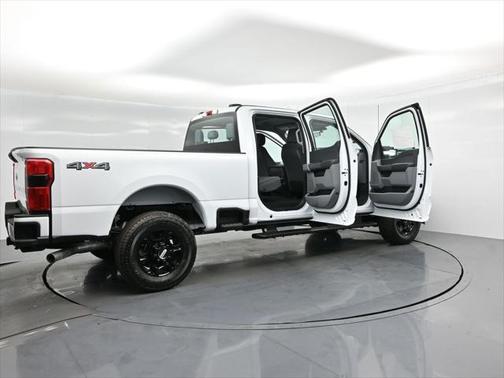 2025 Ford F-250 XL