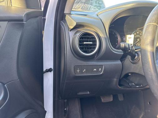 2020 Hyundai KONA Limited