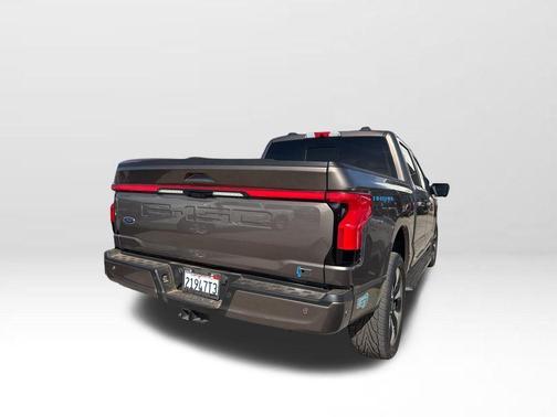 2023 Ford F-150 Lightning Platinum