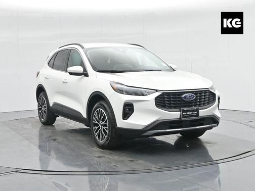 2025 Ford Escape PHEV SE