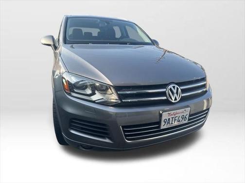 2012 Volkswagen Touareg VR6 Sport