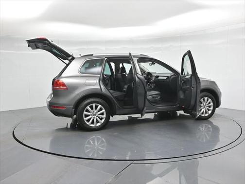 2012 Volkswagen Touareg VR6 Sport