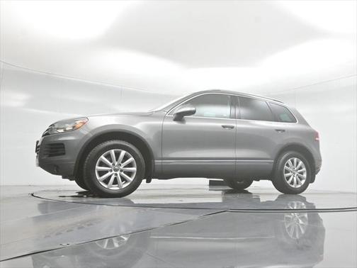2012 Volkswagen Touareg VR6 Sport