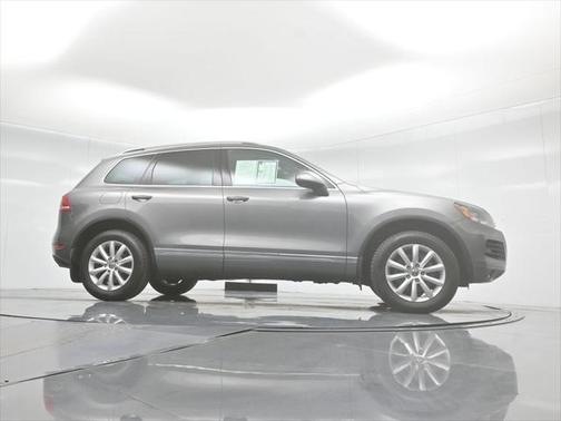 2012 Volkswagen Touareg VR6 Sport