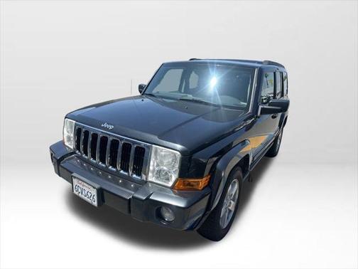 2008 Jeep Commander Sport