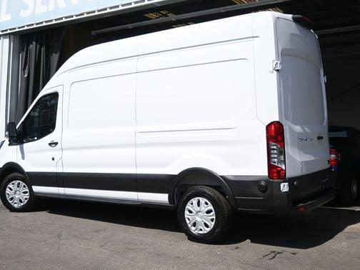 2025 Ford Transit-350 Base