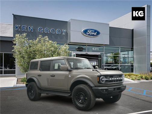 2026 Ford Bronco Outer Banks