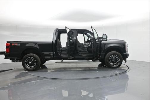 2025 Ford F-250 Platinum