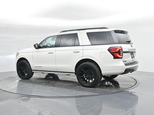 2024 Ford Expedition Platinum