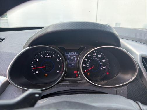 2016 Hyundai Veloster Base