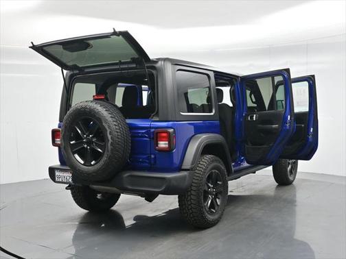 2020 Jeep Wrangler Unlimited Willys 4X4
