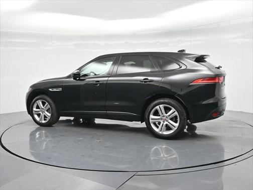 2017 Jaguar F-PACE 35t R-Sport