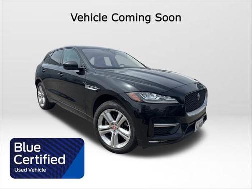 2017 Jaguar F-PACE 35t R-Sport