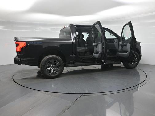 2024 Ford F-150 Lightning Flash