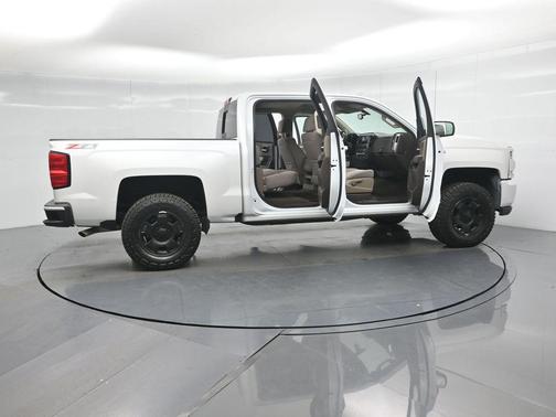 2017 Chevrolet Silverado 1500 2LT