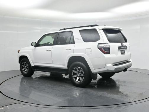 2024 Toyota 4Runner TRD Off Road