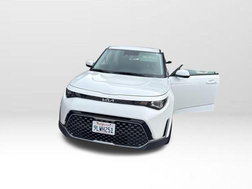 2024 Kia Soul EX