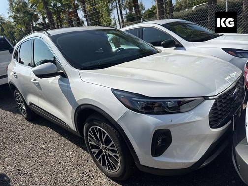 2025 Ford Escape PHEV SE