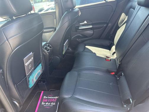 2021 Mercedes-Benz GLA 250 Base 4MATIC