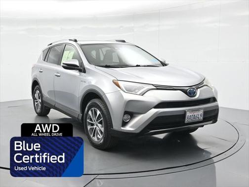 2017 Toyota RAV4 Hybrid XLE