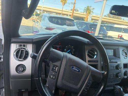 2017 Ford Expedition XLT