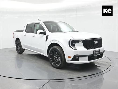 2025 Ford Maverick Lobo Standard