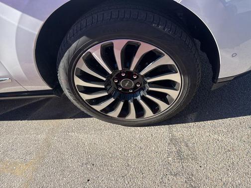 2022 Lincoln Navigator Black Label