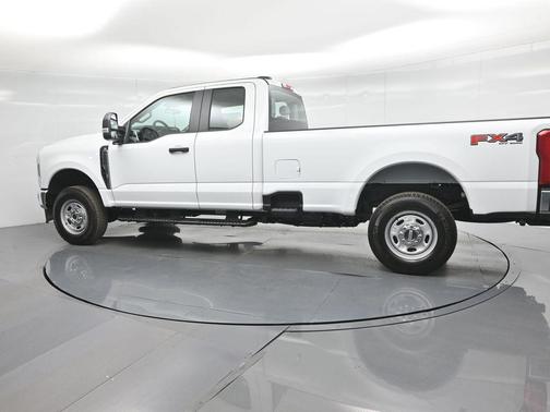 2025 Ford F-250 XLT