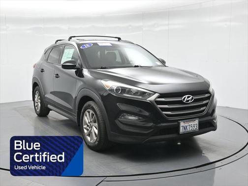 2016 Hyundai TUCSON SE