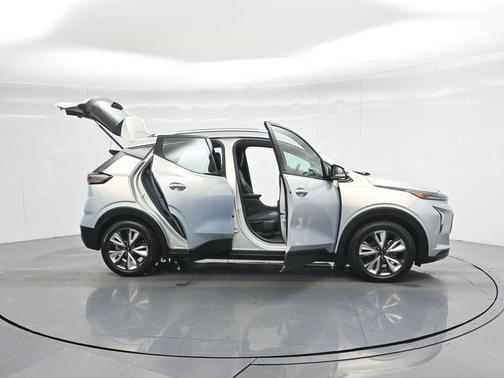 2022 Chevrolet Bolt EUV FWD LT