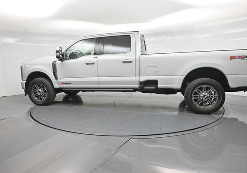 2025 Ford F-350 Platinum