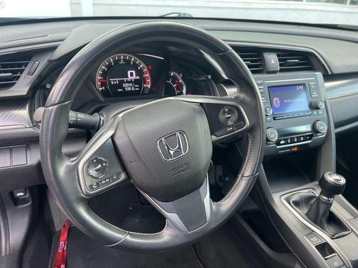 2018 Honda Civic Sport
