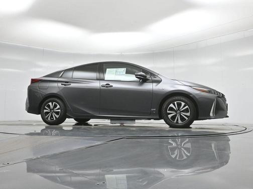 2018 Toyota Prius Prime Plus