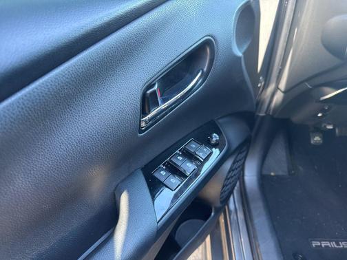 2018 Toyota Prius Prime Plus