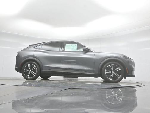 2021 Ford Mustang Mach-E Select