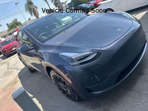 2023 Tesla Model Y RWD