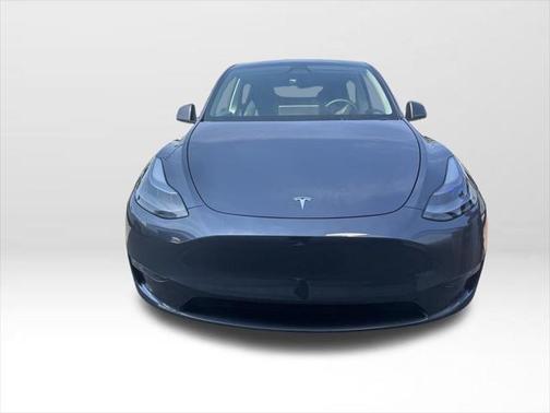 2023 Tesla Model Y RWD