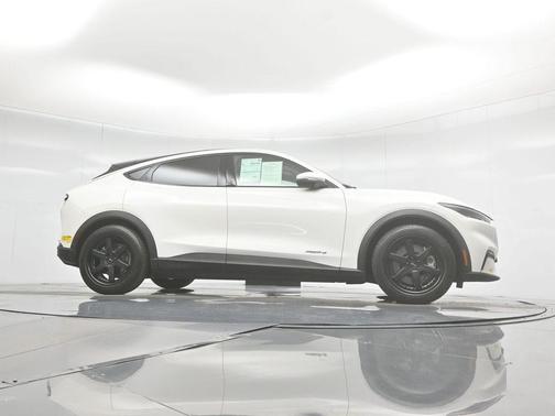 2021 Ford Mustang Mach-E Select