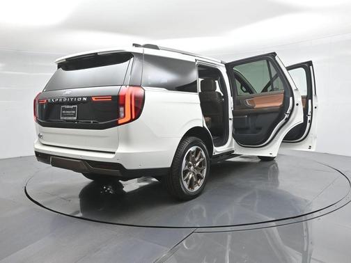 2025 Ford Expedition King Ranch