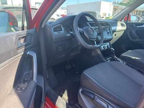 2018 Volkswagen Tiguan 2.0T S