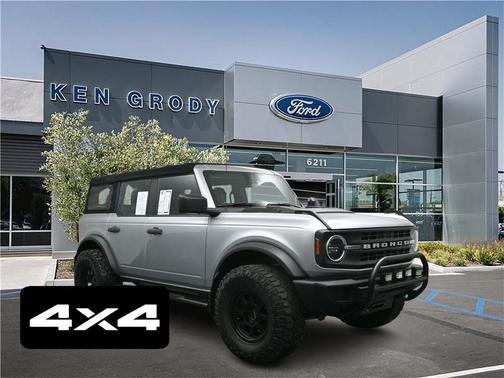 2021 Ford Bronco Base