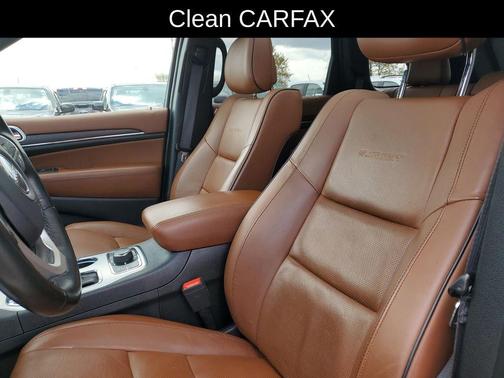 Ivory 2021 Jeep Grand Cherokee Summit
