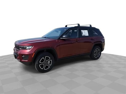2022 Jeep Grand Cherokee Trailhawk