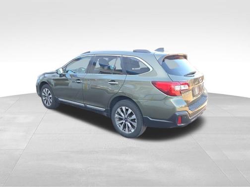 2018 Subaru Outback 2.5i Touring