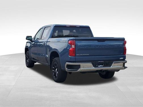 Lakeshore Blue Metallic 2024 Chevrolet Silverado 1500 LT