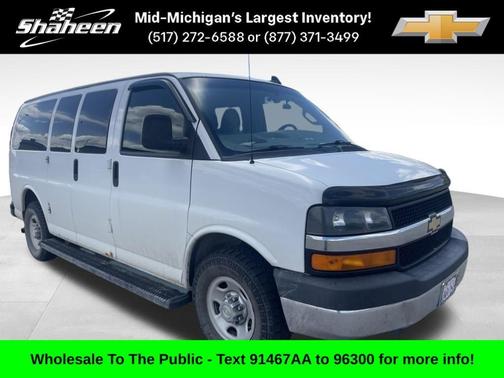 Summit White 2016 Chevrolet Express 2500 LT