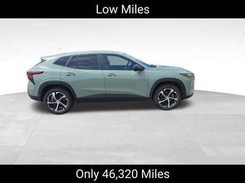Green 2024 Chevrolet Trax 1RS