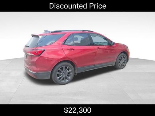 Cherry Red Tintcoat 2022 Chevrolet Equinox RS