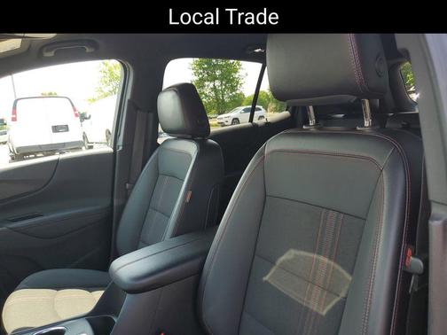 Cherry Red Tintcoat 2022 Chevrolet Equinox RS